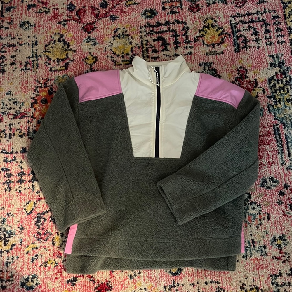 Pull over, never worn
